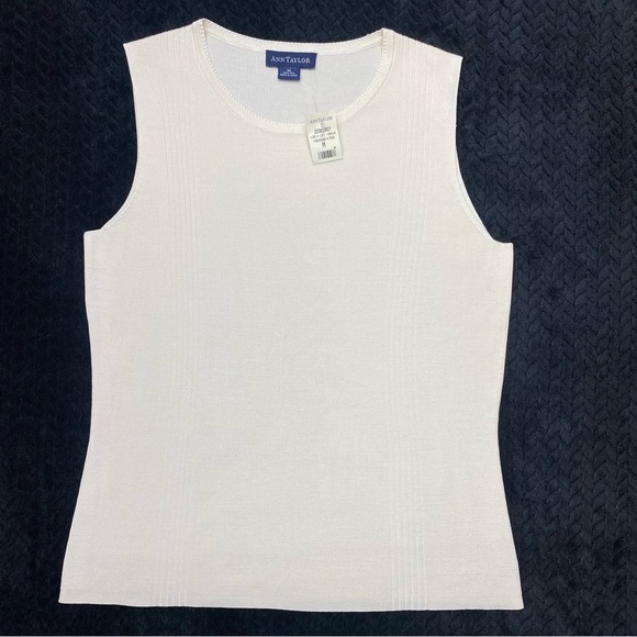 Ann Taylor Silk Cream Colored Shell - Picture 4 of 14